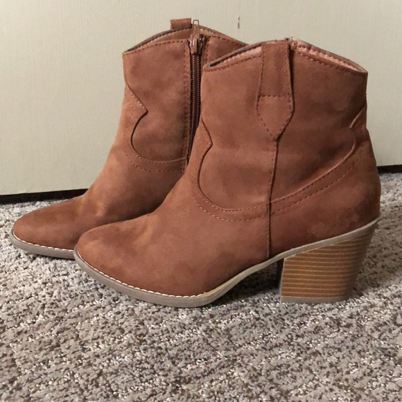 SO cognac heeled boots - Picture 2 of 6